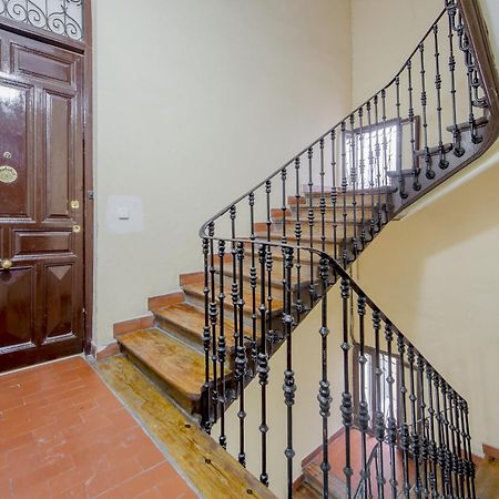 Elegante Apt De 7Pax En El Corazon De Chueca Apartment Madrid Luaran gambar