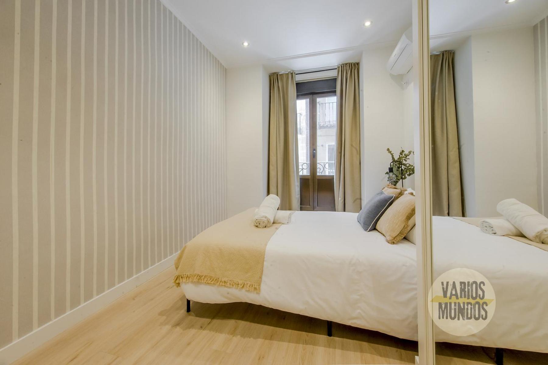 Elegante Apt De 7Pax En El Corazon De Chueca Apartment Madrid Luaran gambar