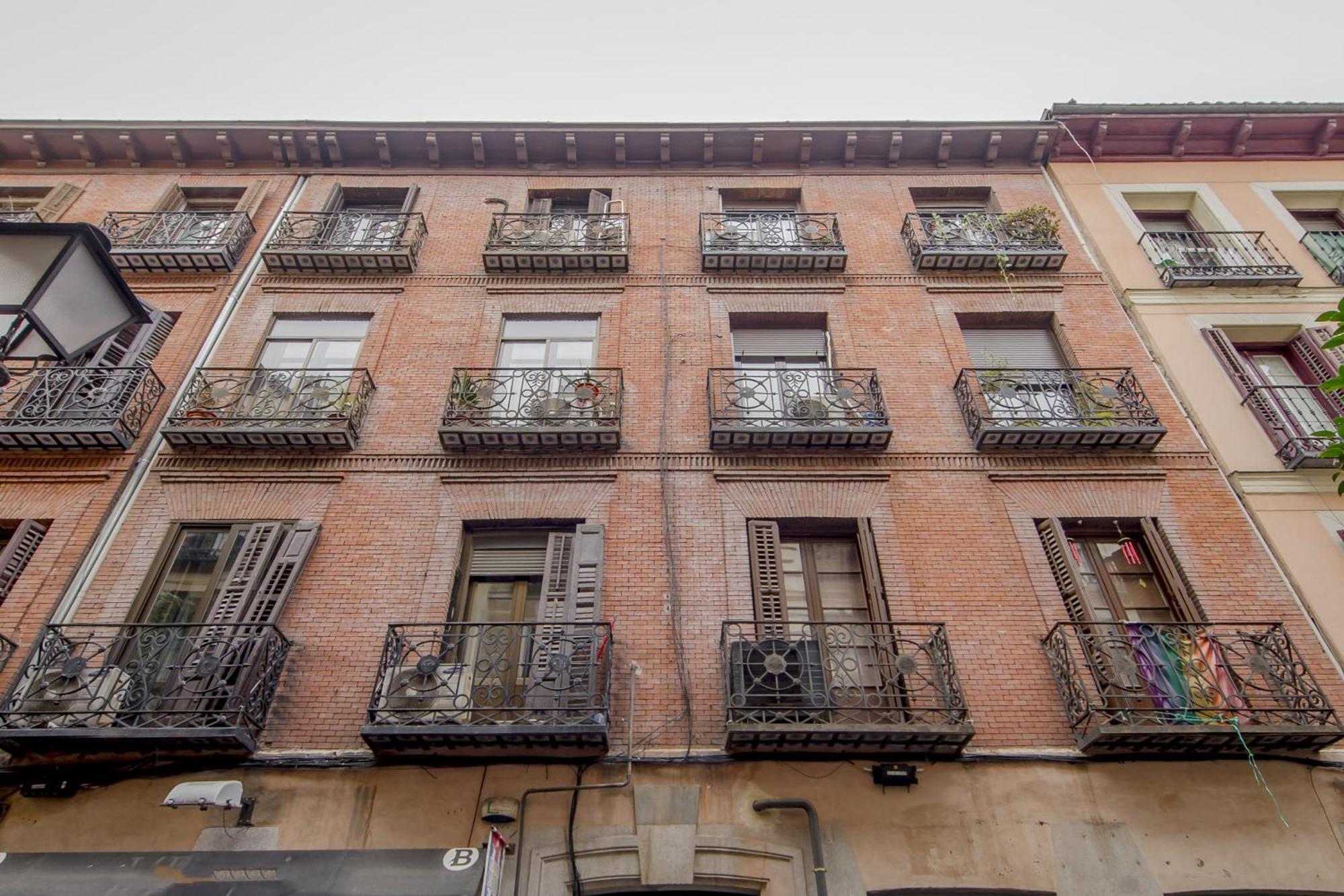 Elegante Apt De 7Pax En El Corazon De Chueca Apartment Madrid Luaran gambar