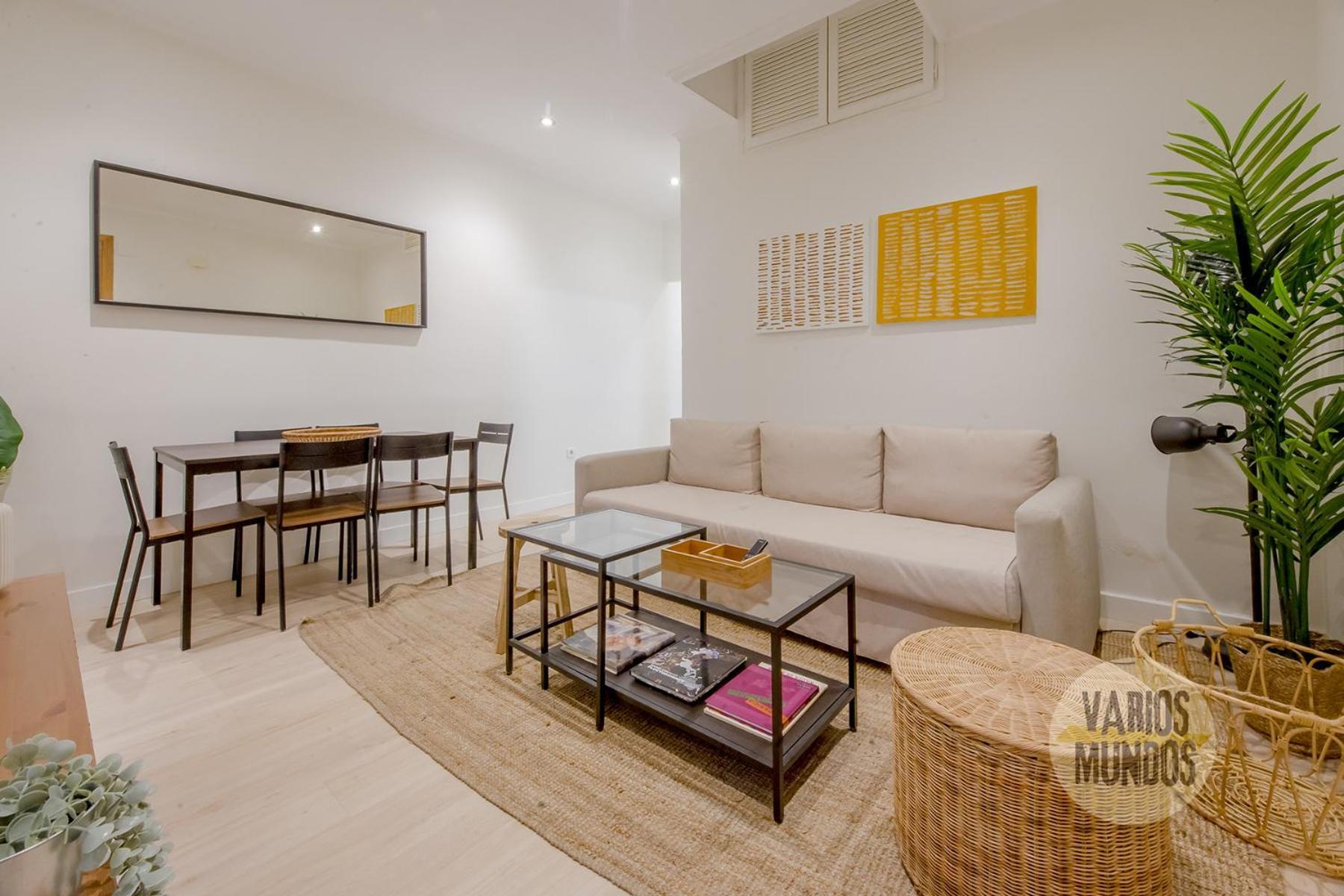 Elegante Apt De 7Pax En El Corazon De Chueca Apartment Madrid Luaran gambar